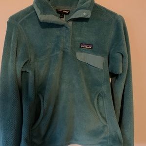 Turquoise Patagonia fleece